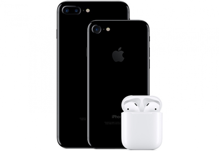 Беспроводные наушники Apple AirPods 2 (2019) с беспроводным кейсом
